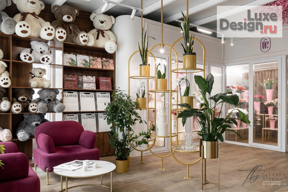 Дизайн интерьера бутика ""ВеВалди" реализация - салон цветов, г. Красноярск" (фото 11)